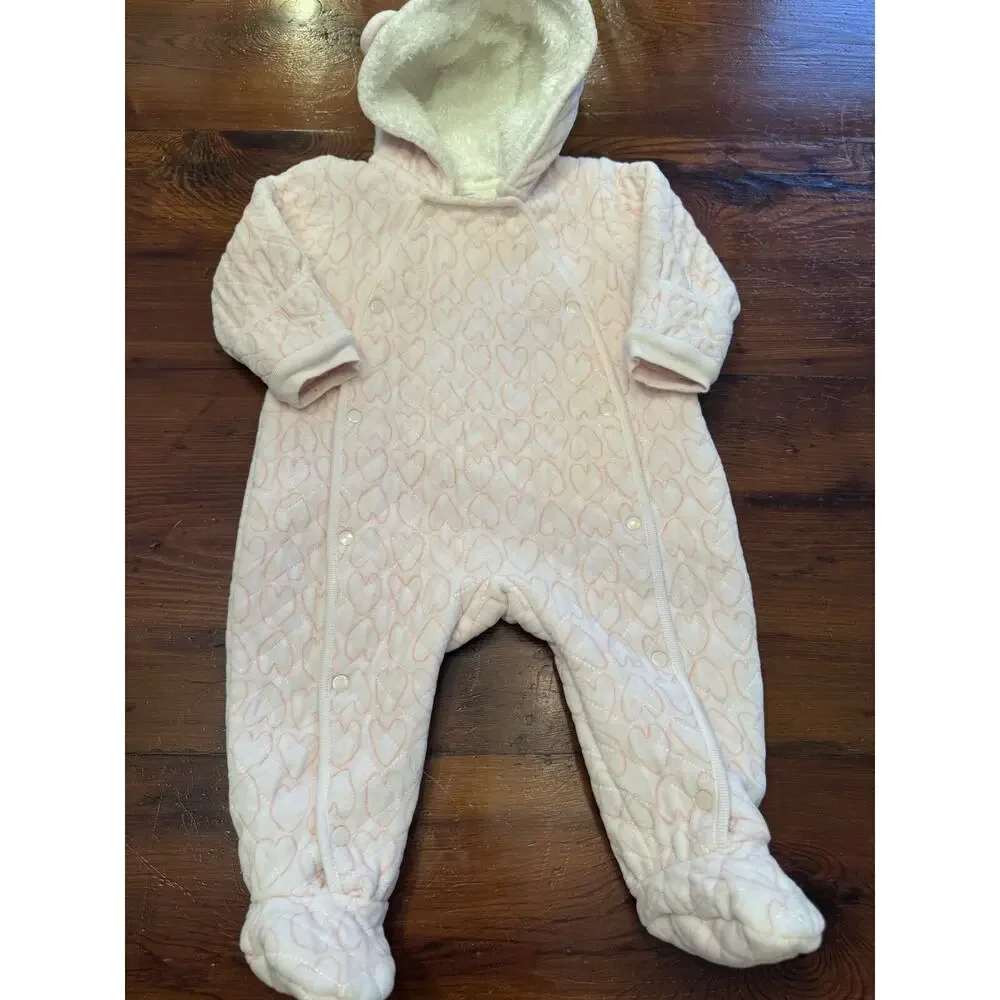Nordstrom Light Pink Heart Print Bunting Suit 9 months Quilted Bear Suit Warm